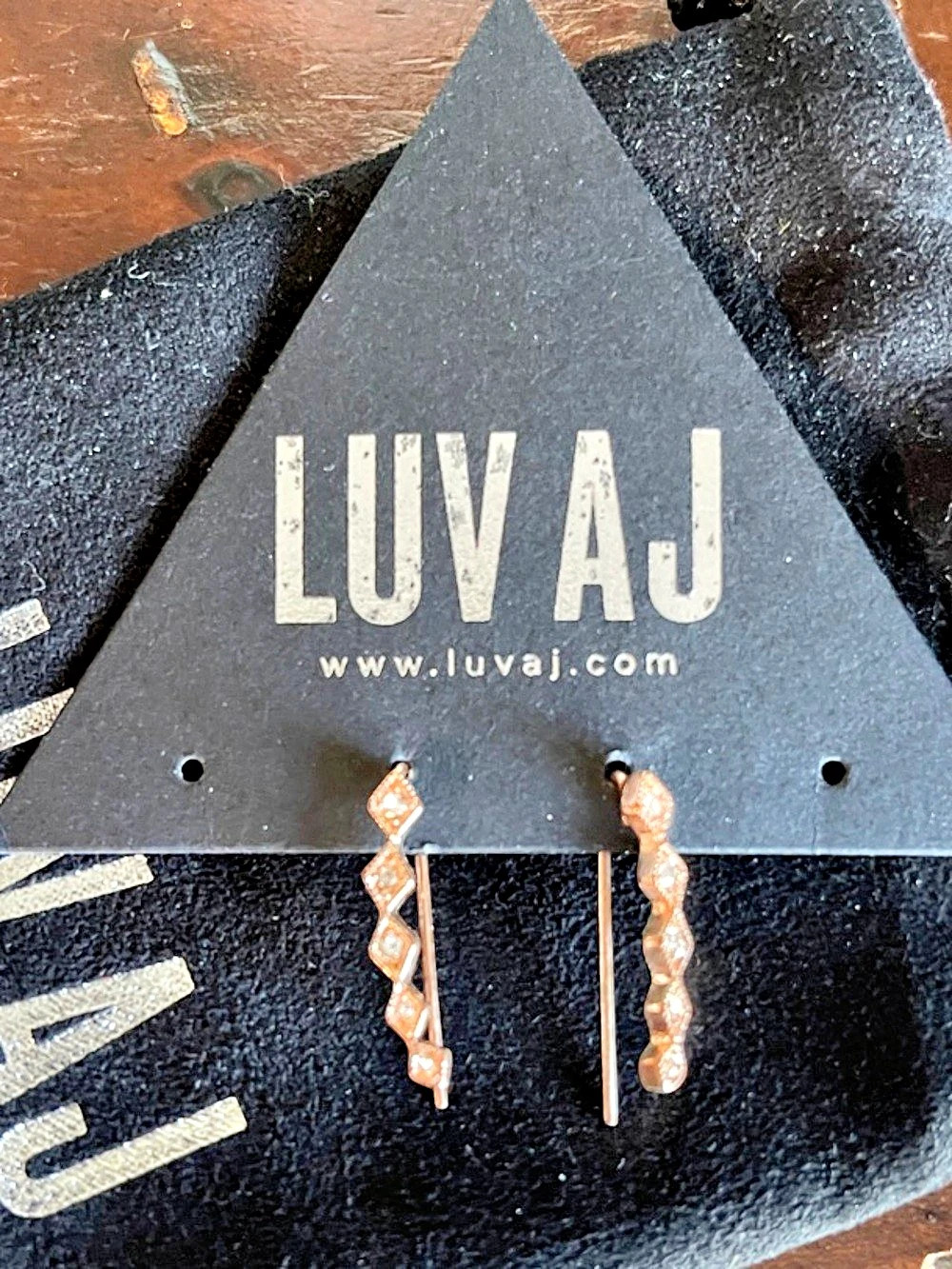 Luv AJ Kite Crawler Earring Set Gold
